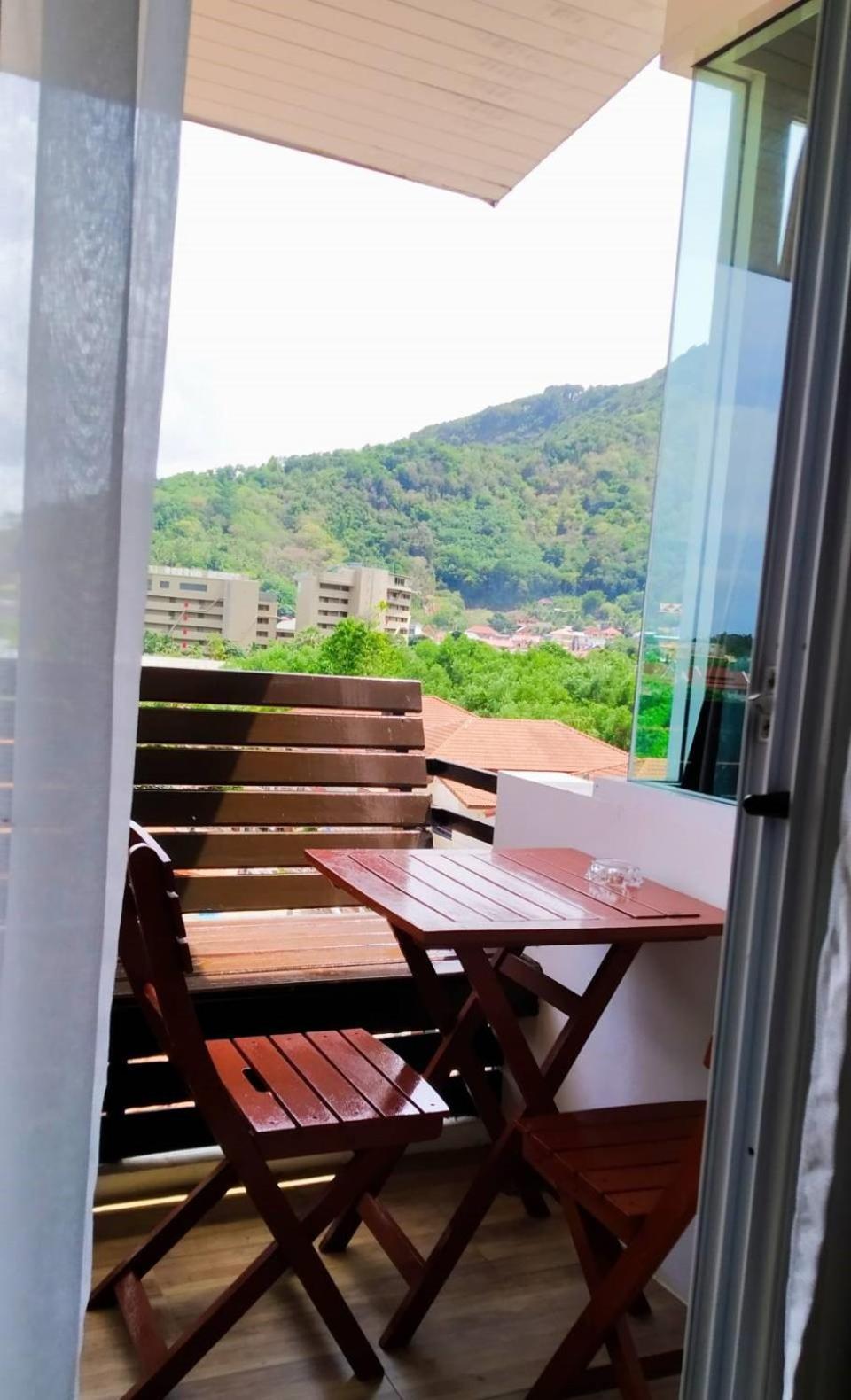 카타 비치 스튜디오 호텔 외부 사진